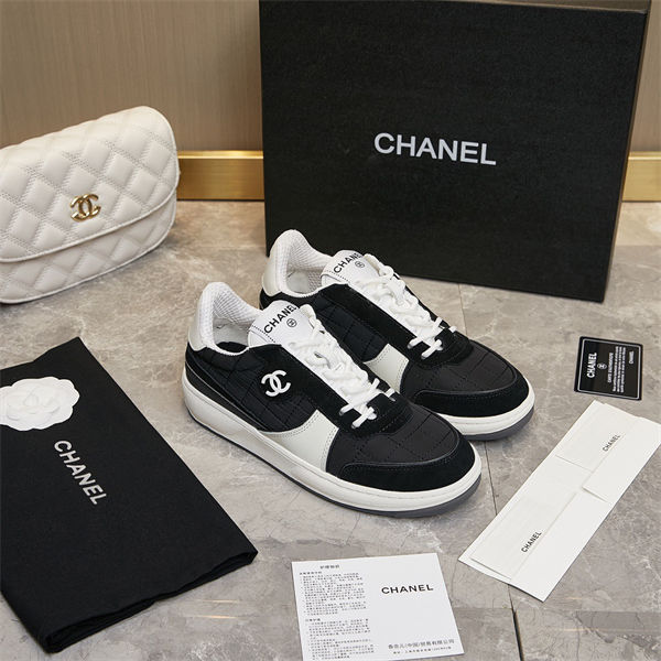 Chanal Sneakers