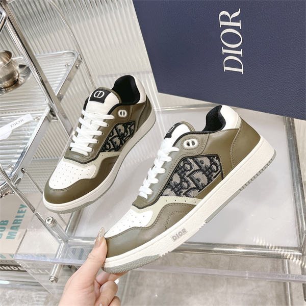 Dr B27 Sneaker