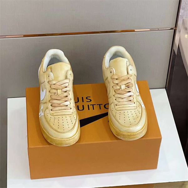 LV x Nike Sneaker