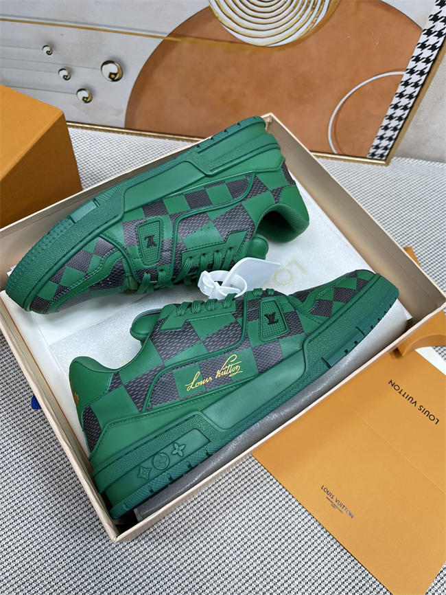 Lv Trainer Sneaker 99