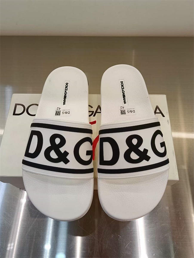 DG slipper 20