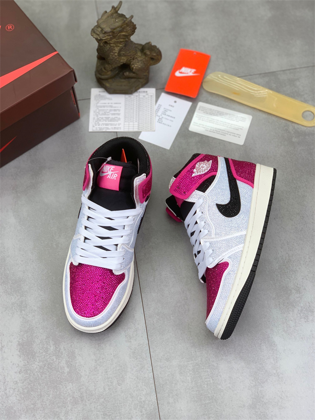 Nike Air Jordan 1 High crystal T001