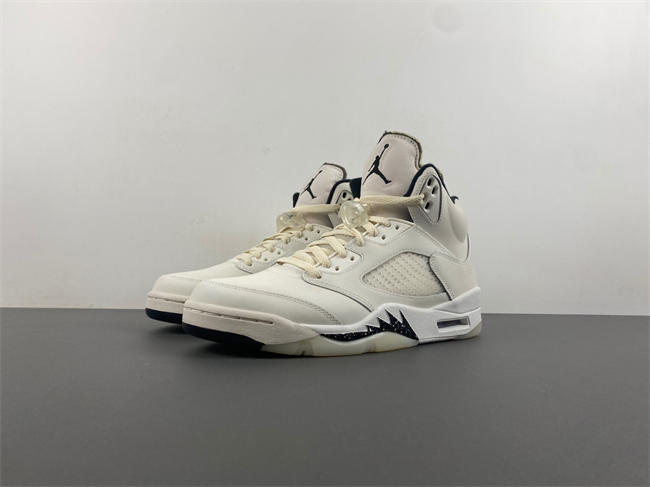 Air Jordan AIR JORDAN 5 RETRO ''WHITE BLACK''