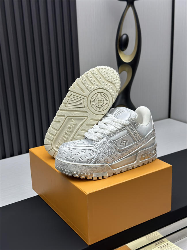 LV Trainer Maxi Sneaker