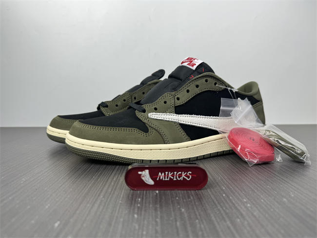 Travis Scott x Air Jordan 1 Low OG DM7866-002